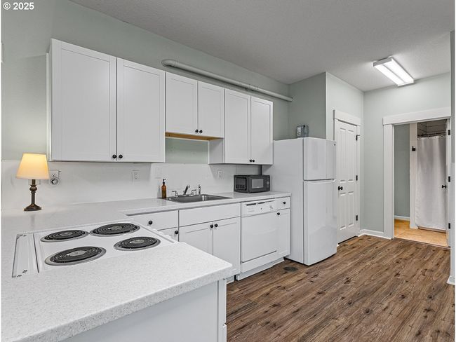 179 Se 46 Th Dr, House other with 4 bedrooms, 4 bathrooms and 2 parking in Gresham OR | Image 31