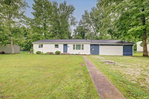 3868 S Sandstone Ln, Bloomington, IN, 47403-8968 | Card Image