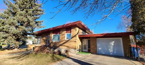 1603 20 Street S, Home with 4 bedrooms, 2 bathrooms and 3 parking in Lethbridge AB | Card Image