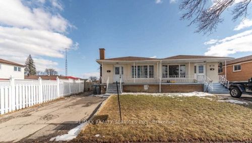 {{alt}} | Card Image