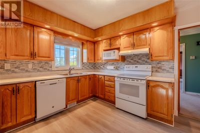 118 Bacon Cove Rd, House other with 4 bedrooms, 2 bathrooms and null parking in Conception Harbour NL | Image 3