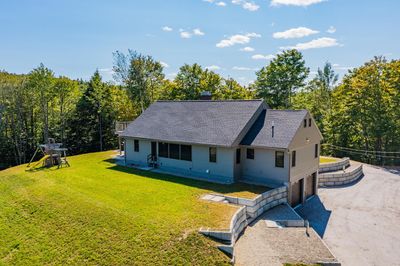 33 West Court Road, House other with 5 bedrooms, 1 bathrooms and null parking in Sunapee NH | Image 1