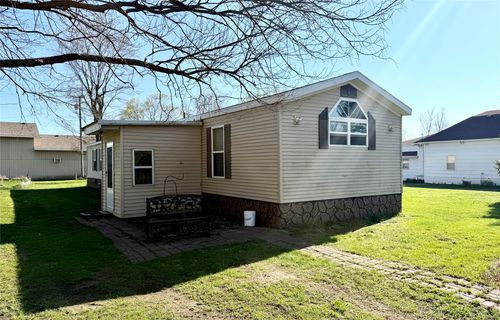 720 2nd St, Lorimor, IA, 50149-1046 | Card Image
