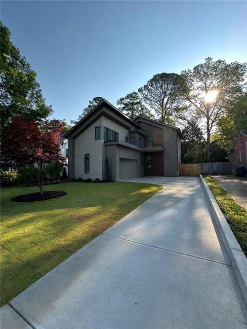 246 Garland Ave, Decatur, GA, 30030-4939 | Card Image