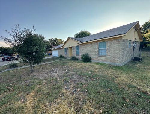 713 Rolling Hills Dr, Hewitt, TX, 76643-4014 | Card Image