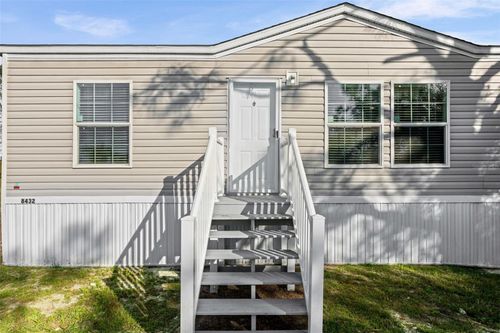 8432 Sweden Blvd, PUNTA GORDA, FL, 33982-6603 | Card Image