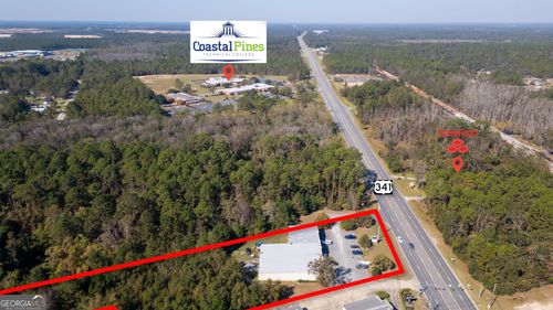 1583 W Cherry St, Jesup, GA, 31545-0611 | Card Image