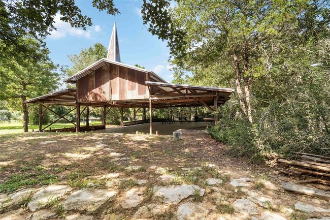 208 Old Potato Rd, House other with 4 bedrooms, 4 bathrooms and 12 parking in Paige TX | Image 38