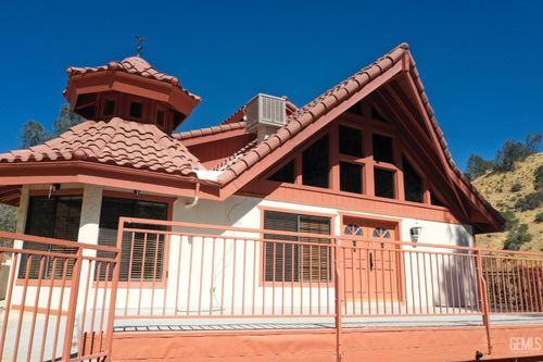 19182 Caliente Creek Rd, Caliente, CA, 93518-1126 | Card Image