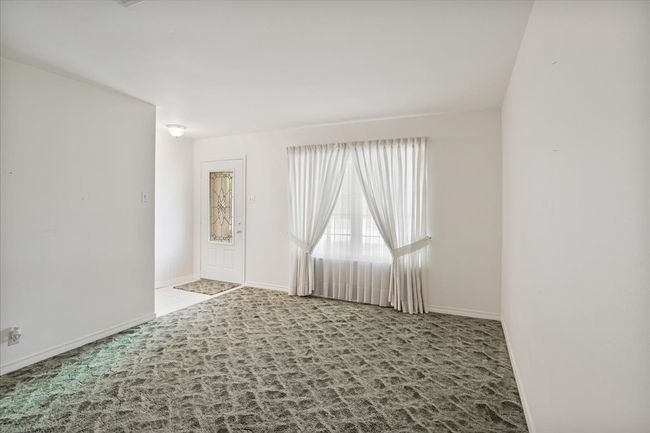 2909 Dover Dr, House other with 3 bedrooms, 2 bathrooms and null parking in Sherman TX | Image 5