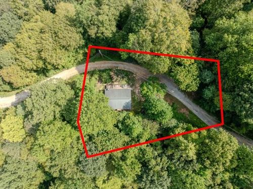 276 Honeysuckle Rdg, Almond, NC, 28702-6182 | Card Image