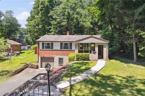 503 Aura Dr, Monroeville, PA, 15146-1527 | Card Image