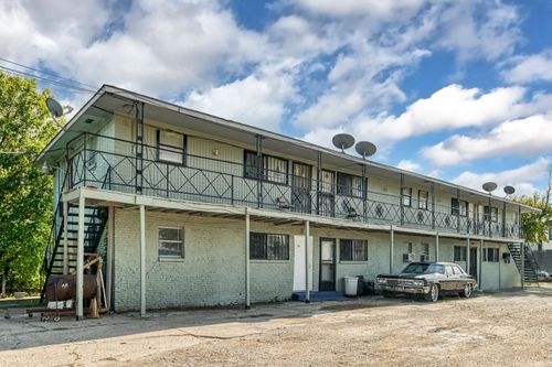 204-2408 Meyers Street, Dallas, TX, 75215 | Card Image