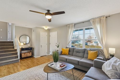 5132 Westwood Dr, West Des Moines, IA, 50265-6904 | Card Image