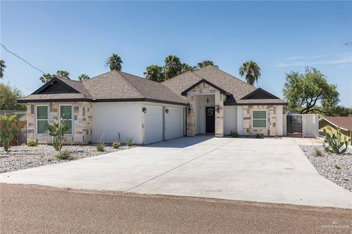 825 E Kika De La Garza Boulevard, La Joya, TX, 78560 | Card Image
