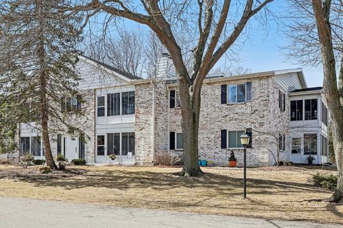 h-1514 Golf View Road, MADISON, WI, 53704 | Card Image