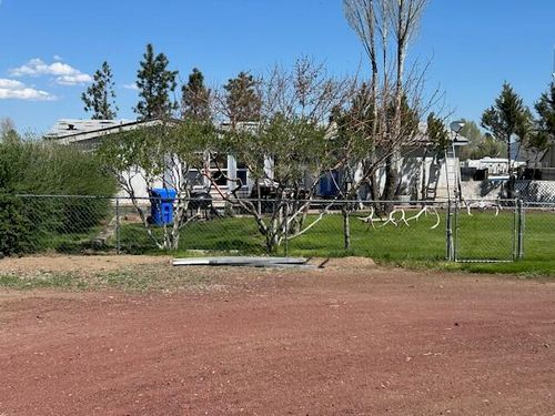 77611 Mahogany St, Silver Lake, OR, 97638-9453 | Card Image