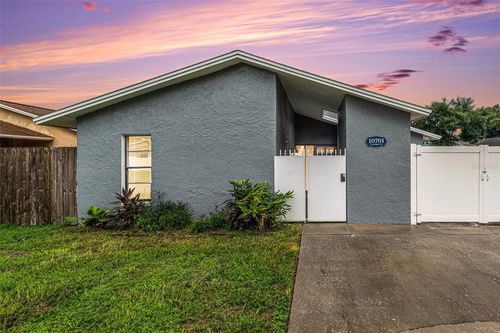 10701 Crowngate Ln, TAMPA, FL, 33624-5058 | Card Image