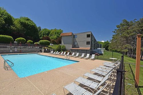 725-107 Treetop Cir, Laconia, NH, 03246 | Card Image