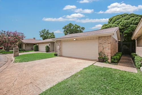 c-11125 Pinehurst Dr, Austin, TX, 78747-1905 | Card Image