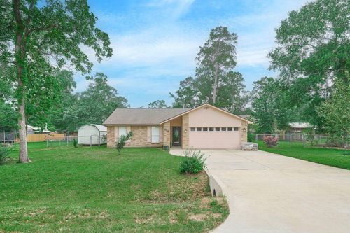 619 Pinewood Drive, Conroe, TX, 77385 | Card Image
