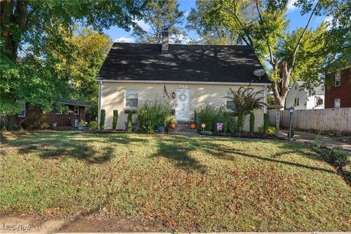 909 27th St, Parkersburg, WV, 26104-2553 | Card Image