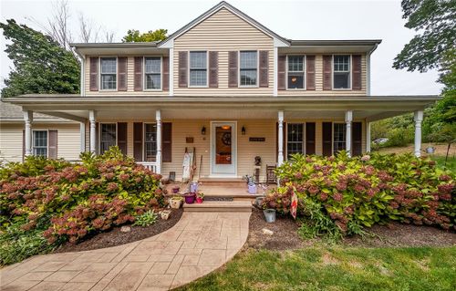 10 Mt Pleasant View, Cumberland, RI, 02864 | Card Image