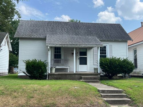 809 N 12th St, Vincennes, IN, 47591-4711 | Card Image