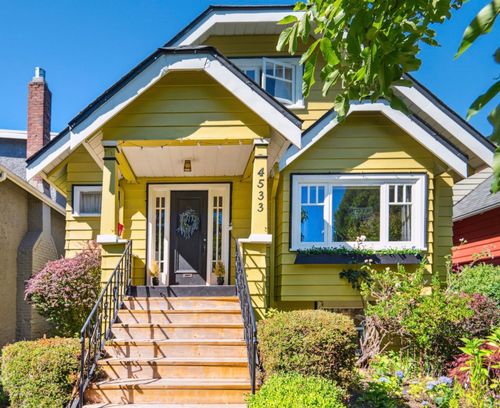 4533 W 8th Ave, Vancouver, BC, V6R2A4 | Card Image