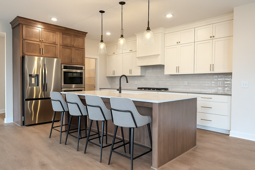 10184 Queensland Ln N, Maple Grove, MN, 55311-5716 | Card Image