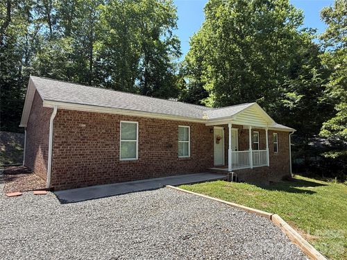 919 N Flint Street, Lincolnton, NC, 28092 | Card Image