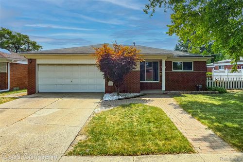 5026 Gerald St, Warren, MI, 48092-3410 | Card Image