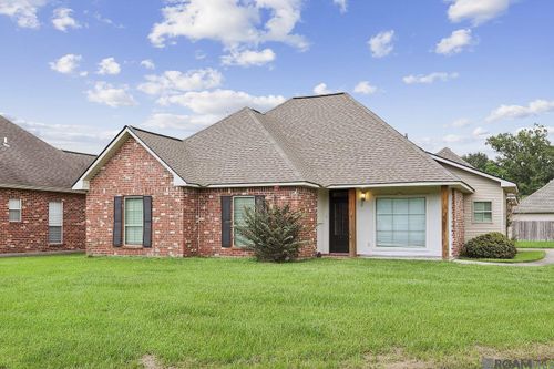 42172 Brandy Ave, Gonzales, LA, 70737-7766 | Card Image