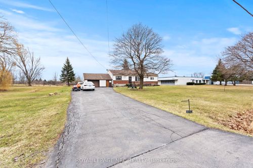 13225 S Lundy"S Lane, Thorold, ON, L0S1A0 | Card Image