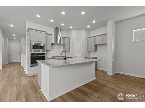 2781 Blue Iris Dr, Loveland, CO, 80538-8019 | Card Image