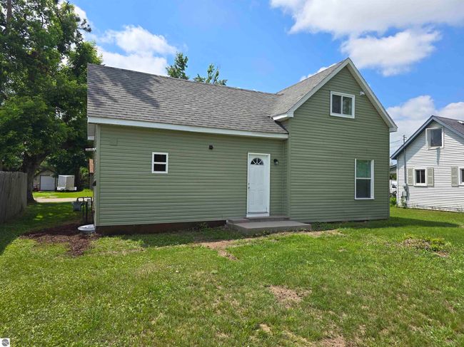 7864 Maple St, House other with 3 bedrooms, 1 bathrooms and null parking in Vanderbilt MI | Image 26