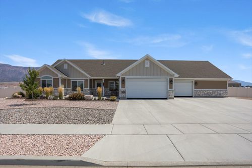 112-2782 N 3975 W, Plain City, UT, 84404-8079 | Card Image