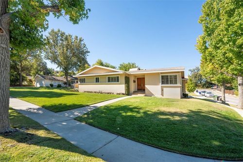 25085 Highspring Ave, Newhall, CA, 91321-3413 | Card Image