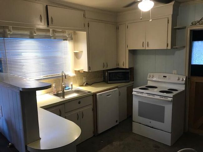 104 E 2 Nd St, House other with 4 bedrooms, 1 bathrooms and null parking in Hebron OH | Image 18