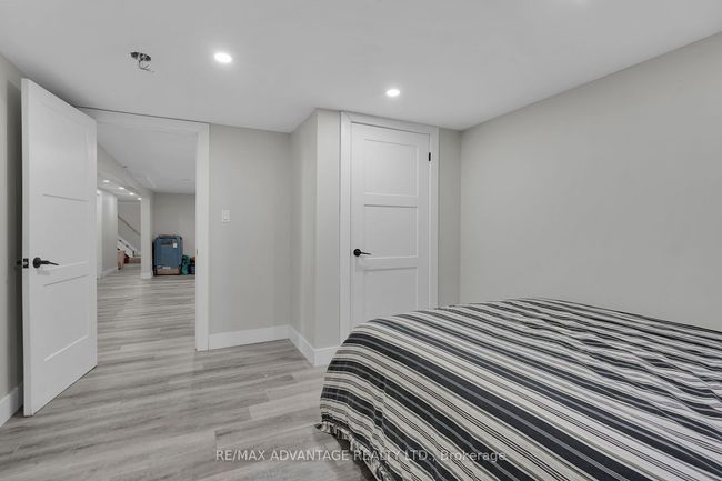 9755 Longwoods Rd, House other with 5 bedrooms, 3 bathrooms and 4 parking in London ON | Image 43