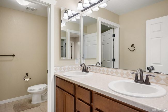 Top Floor Full Bath | Image 25