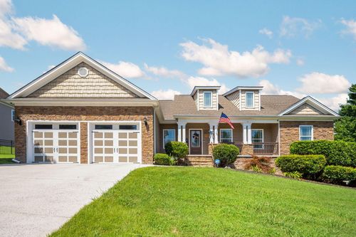 52 Running Oak Dr, Ringgold, GA, 30736-3082 | Card Image