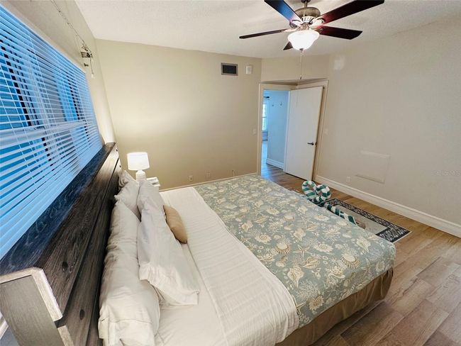 APT-401 - 4950 Gulf Blvd, Condo with 2 bedrooms, 2 bathrooms and null parking in ST PETE BEACH FL | Image 32