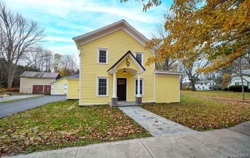 30 Myrtle Ave, Pine Plains, NY, 12567-5610 | Card Image