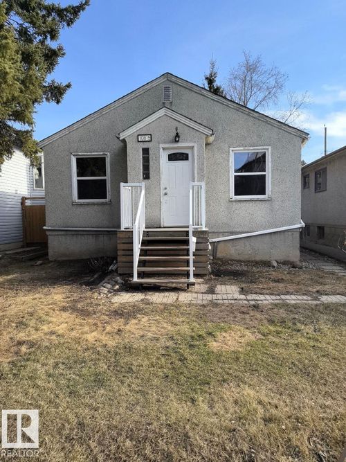 10815 68 Ave Nw, Edmonton, AB, T6H2B7 | Card Image