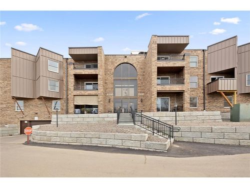 307-2250 Midland Grove Rd, Roseville, MN, 55113-3848 | Card Image