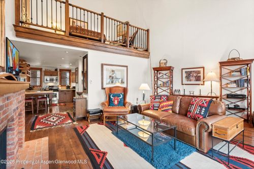 44-425 Woods Rd, Aspen, CO, 81611-0001 | Card Image