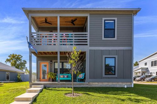 55 East St, Buckeye Lake, OH, 43008-7837 | Card Image