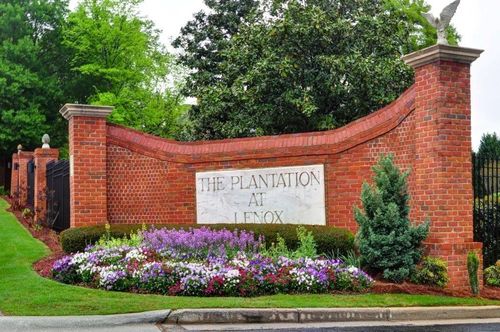 28214 Plantation Dr Ne, Atlanta, GA, 30324-2941 | Card Image