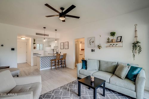230-6125 E Indian School Rd, Scottsdale, AZ, 85251-5464 | Card Image